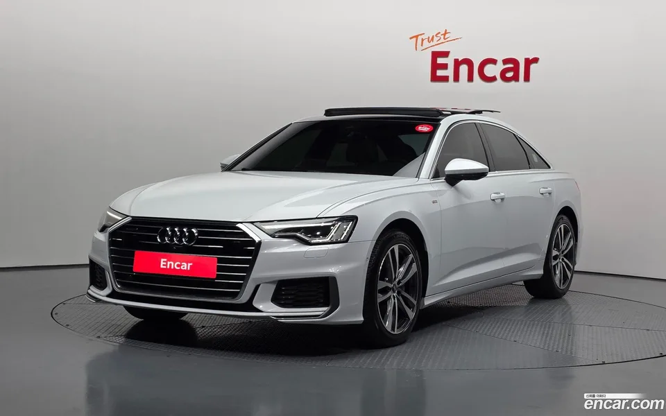 Audi A6 45 TFSI 2022 — фото 1, купить с доставкой в Москву