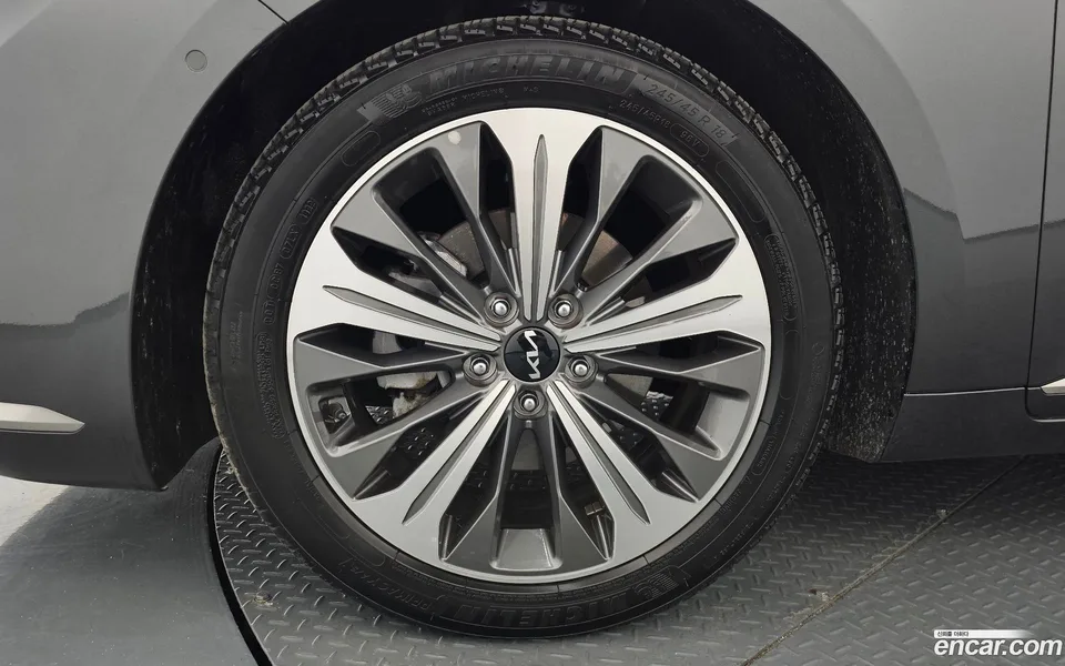 Kia K8 Hybrid 2022 — миниатюра 5