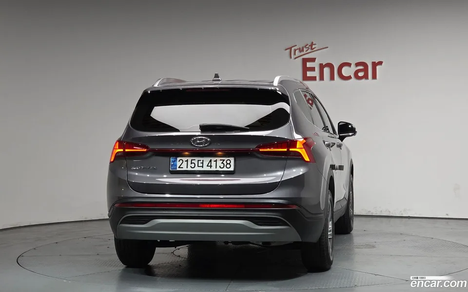 Hyundai SantaFe 2.5T 2WD 2023 — миниатюра 4