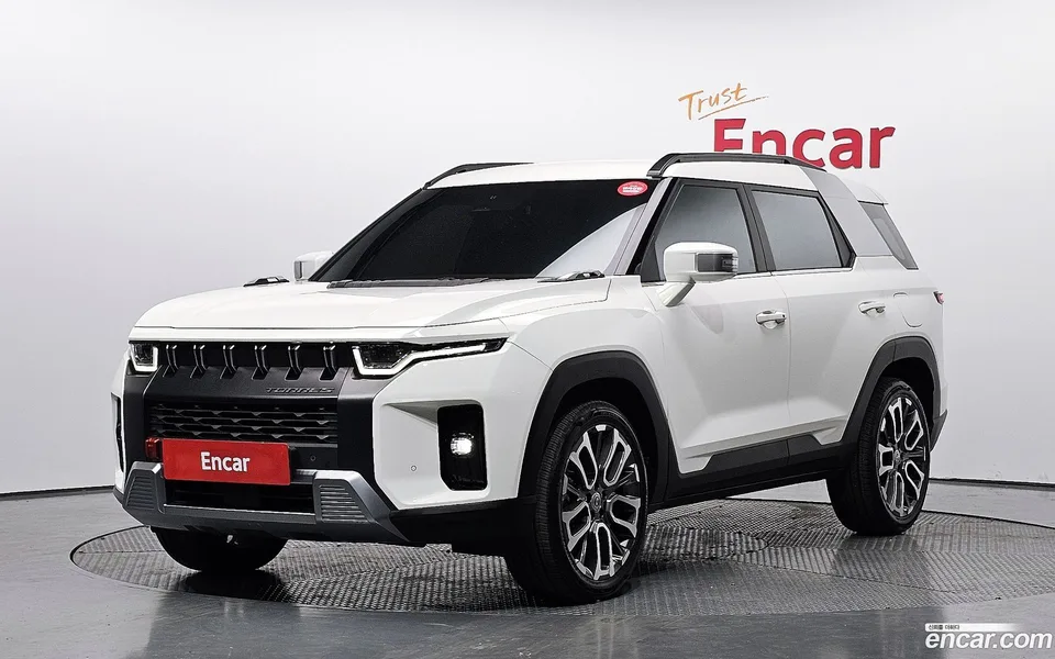 KG Mobility Torres 1.5 2WD 2023 — фото 1, купить с доставкой в Москву