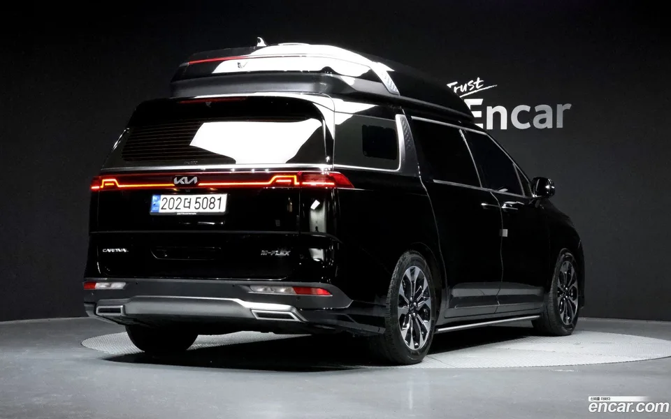 Kia Carnival 9 () 2022 — миниатюра 2