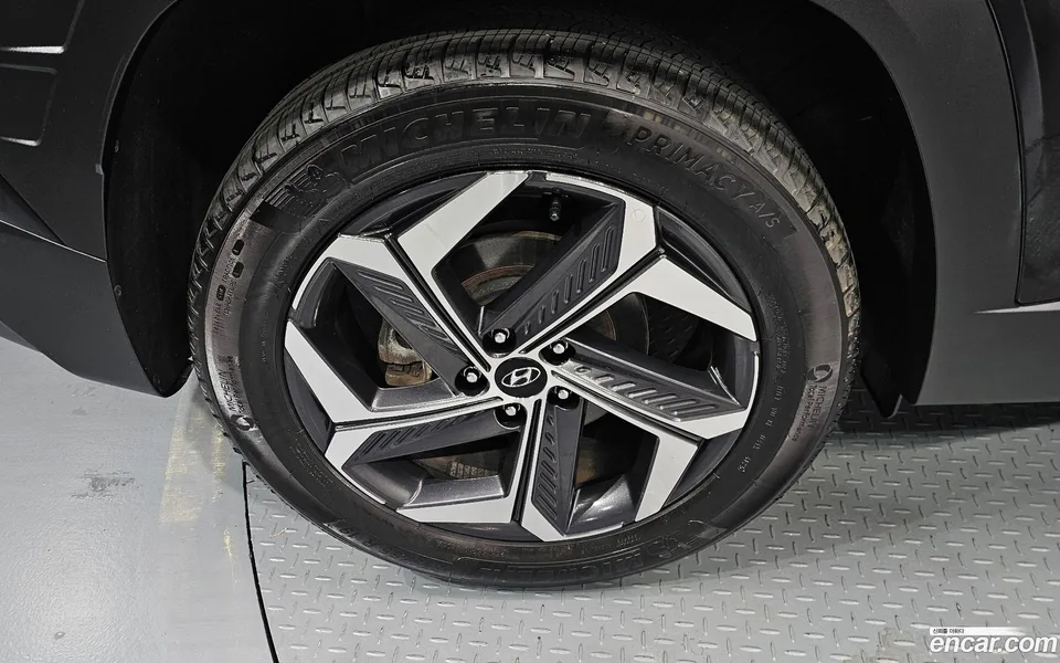 Hyundai Tucson 1.6 2WD 2022 — миниатюра 5
