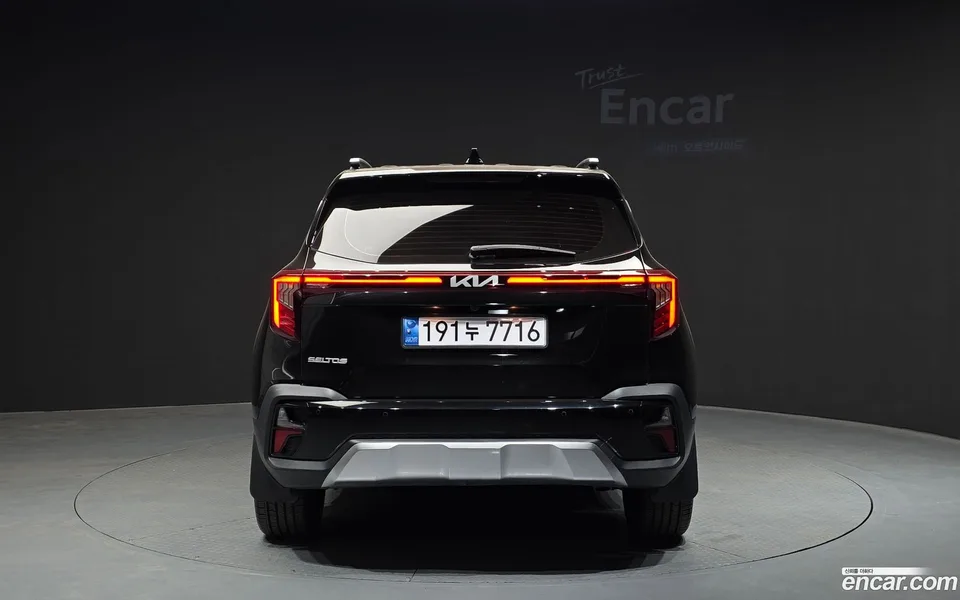 Kia Seltos 1.6 2WD 2024 — миниатюра 4