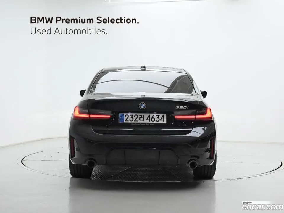 BMW 3 Series 320i M 2023 — миниатюра 4