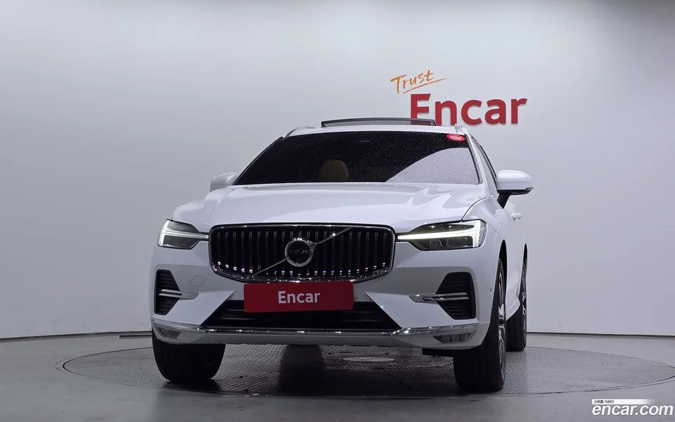 Volvo XC60 B6 2023 — миниатюра 3