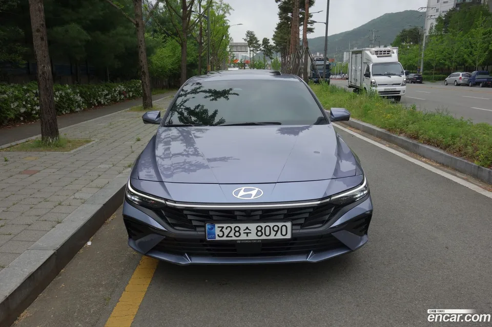 Hyundai Avante CN7 1.6 2023 — миниатюра 2