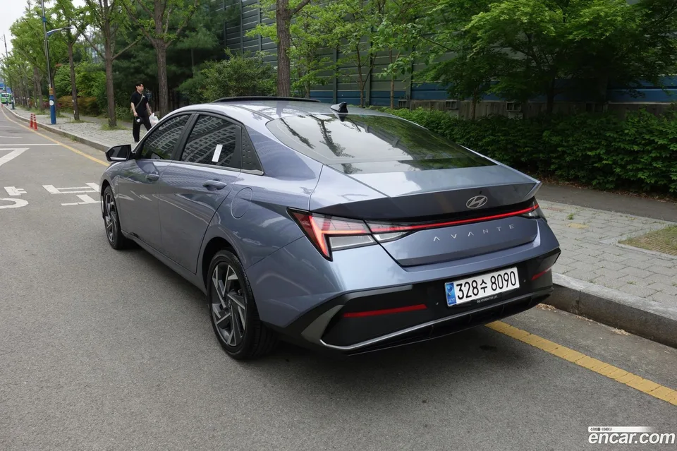 Hyundai Avante CN7 1.6 2023 — миниатюра 5