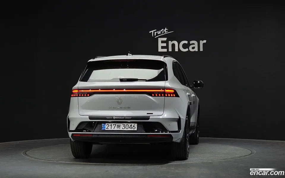Renault Samsung Grand Koleos 1.5 E-TECH 2WD 2024 — миниатюра 4