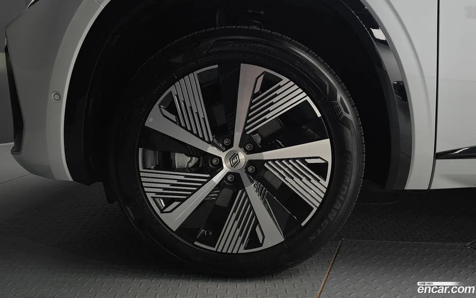 Renault Samsung Grand Koleos 1.5 E-TECH 2WD 2024 — миниатюра 5