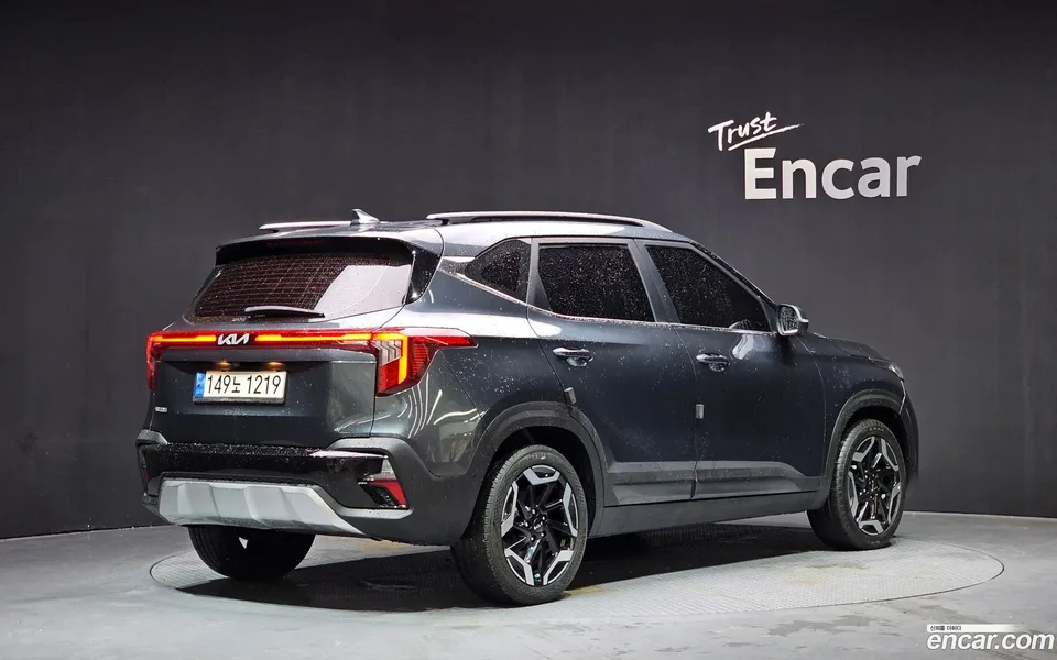 Kia Seltos 2.0 2WD 2022 — миниатюра 2