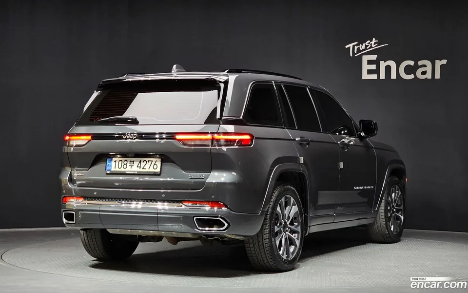 Jeep Grand Cherokee 3.6 2022 — миниатюра 2