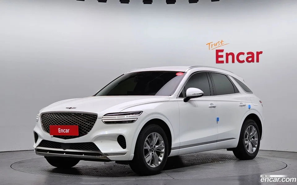 Genesis GV70 2.5T 2WD 2024 — фото 1, купить с доставкой в Москву