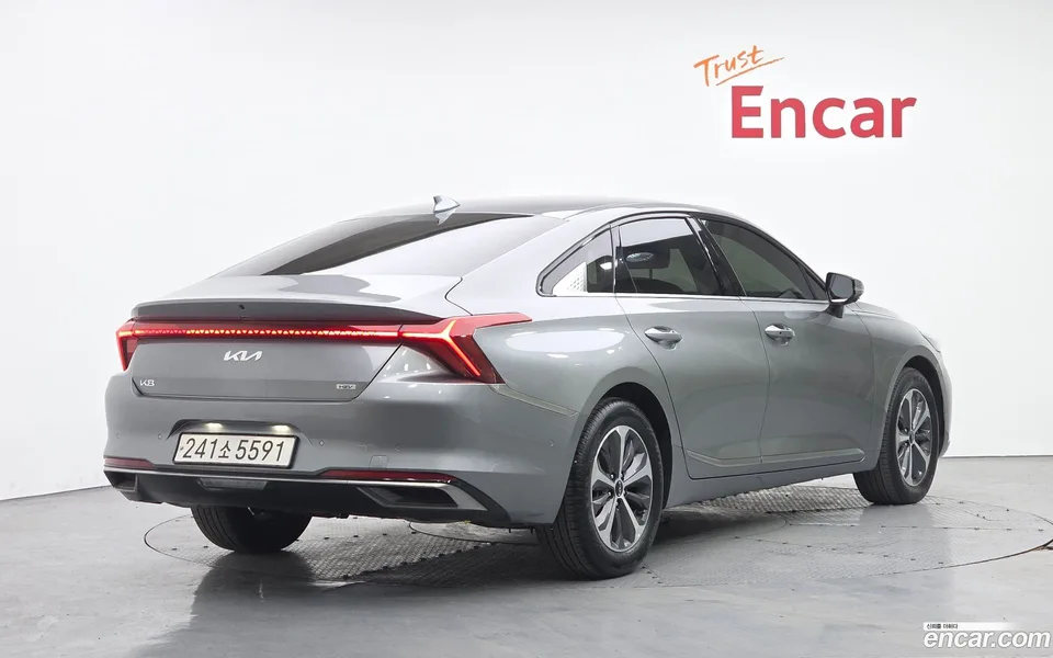 Kia K8 Hybrid 2024 — миниатюра 2