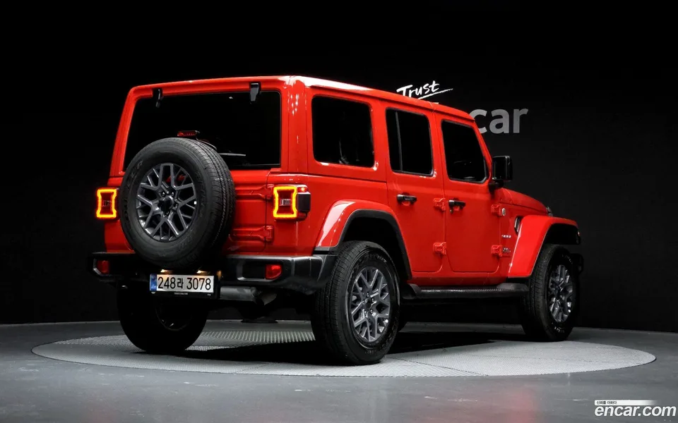 Jeep Wrangler 2.0 4 2024 — миниатюра 2