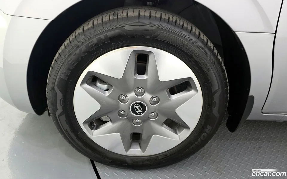 Hyundai Staria HEV 1.6 9 2024 — миниатюра 5
