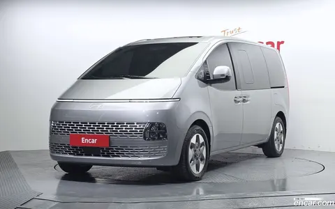 Hyundai Staria 2024 купить в Москве
