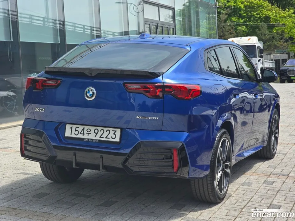 BMW X2 xDrive20i M 2025 — миниатюра 4