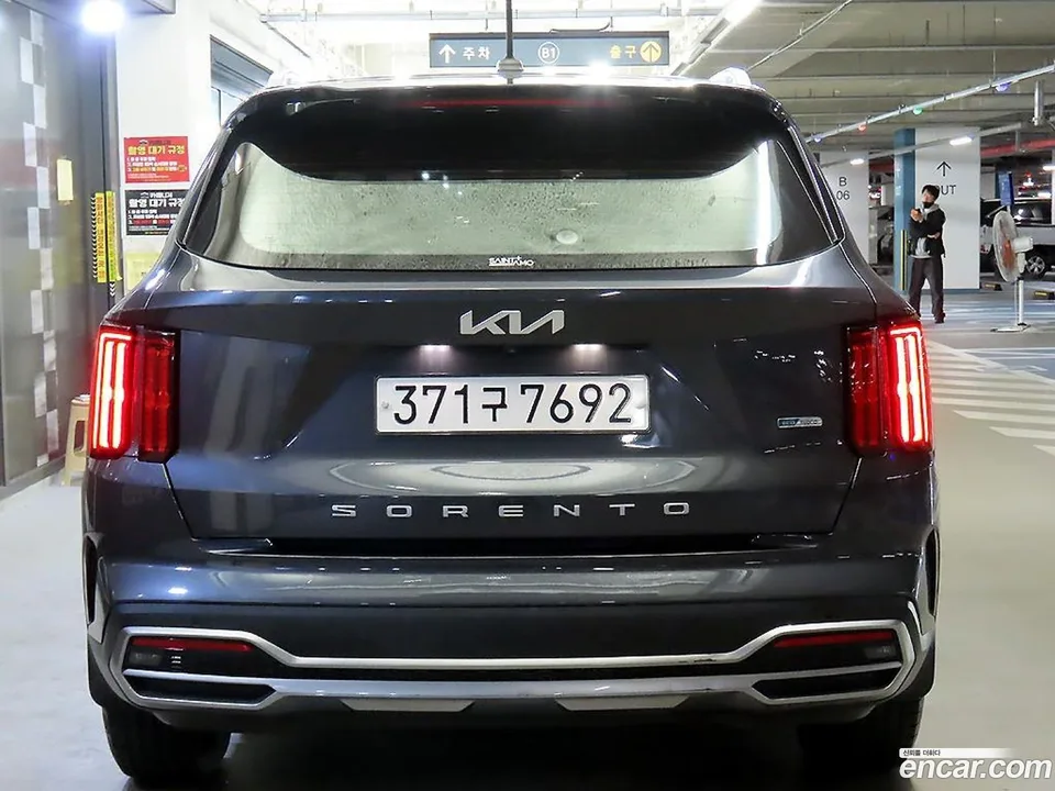 Kia Sorento HEV 1.6 2WD 2022 — миниатюра 5