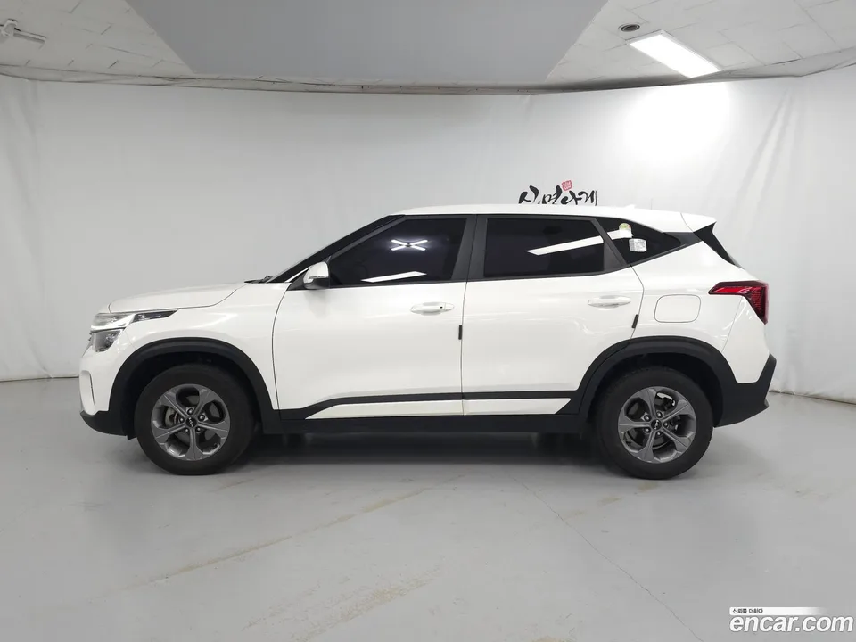 Kia Seltos 2.0 2WD 2024 — миниатюра 3