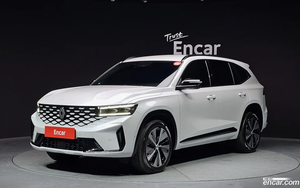 Renault Samsung Grand Koleos 2.0 2WD 2025 — фото 1, купить с доставкой в Москву
