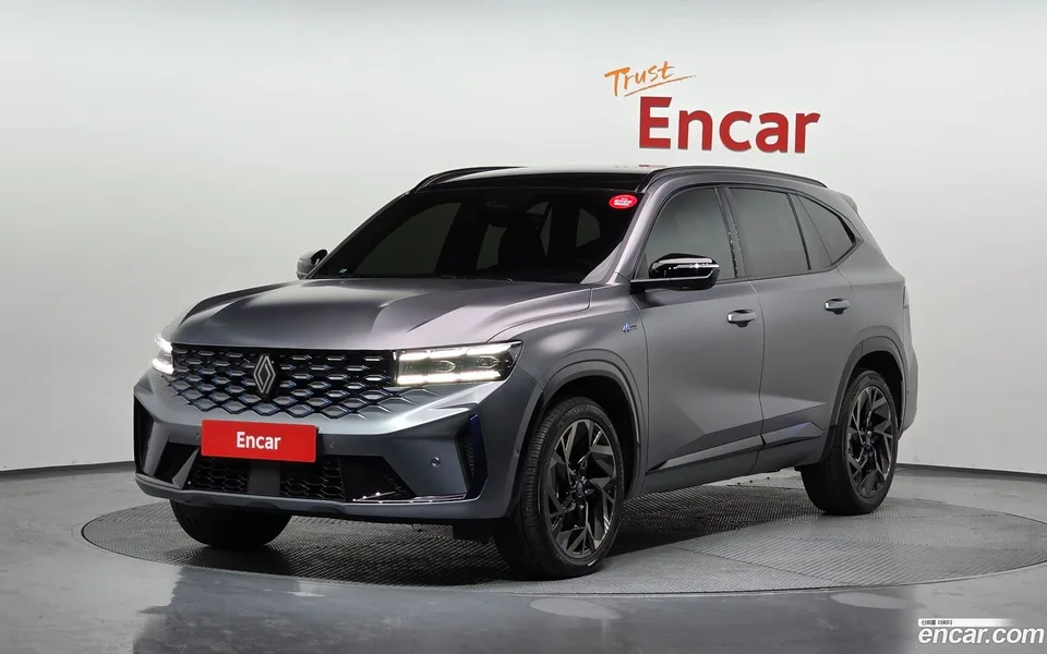 Renault Samsung Grand Koleos 1.5 E-TECH 2WD 2024 — фото 1, купить с доставкой в Москву
