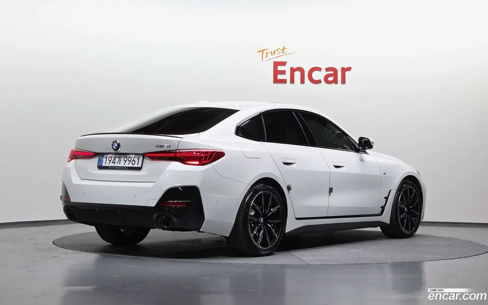 BMW 4 Series 420i M 2025 — миниатюра 2