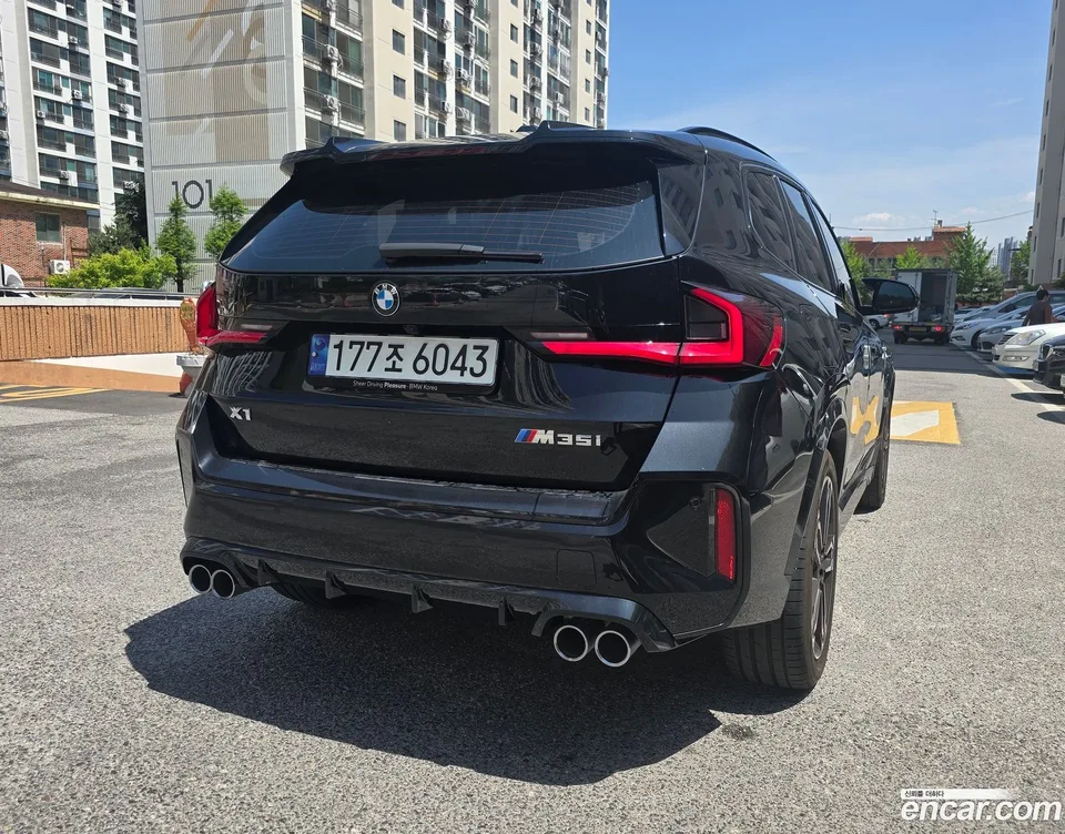 BMW X1 M35i xDrive 2024 — миниатюра 2