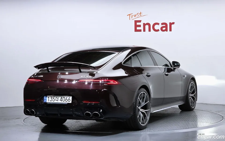 Mercedes-Benz AMG GT 4 43 4MATIC+ 2022 — миниатюра 2