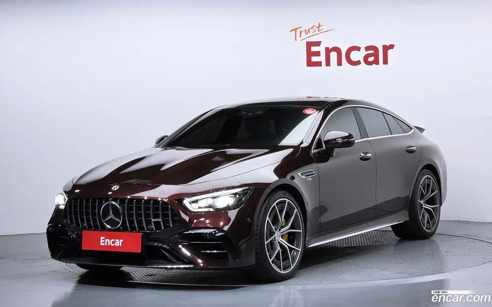 Mercedes-Benz AMG GT 4 43 4MATIC+ 2022 — фото 1, купить с доставкой в Москву