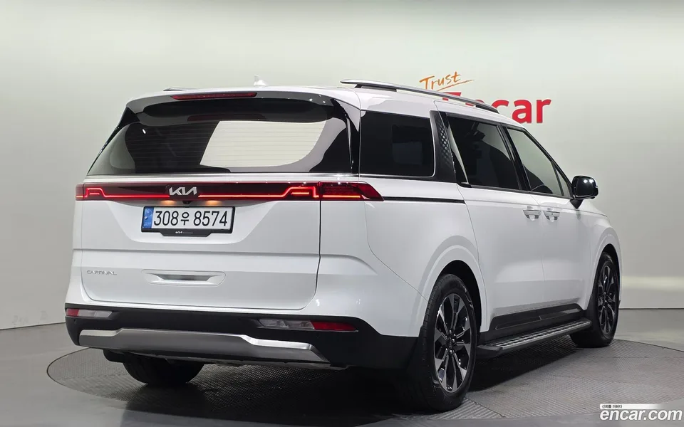 Kia Carnival 7 2022 — миниатюра 2