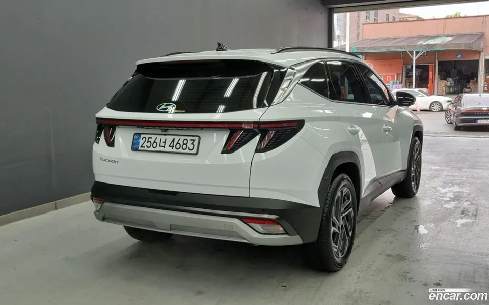 Hyundai Tucson Hybrid NX4 HEV 1.6 2WD 2024 — миниатюра 2