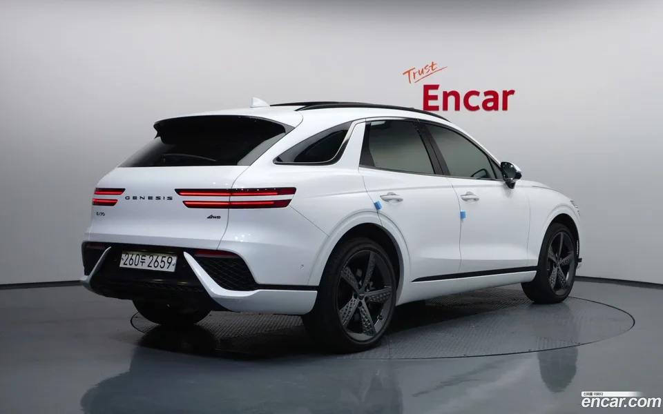 Genesis GV70 2.2 AWD 2022 — миниатюра 2