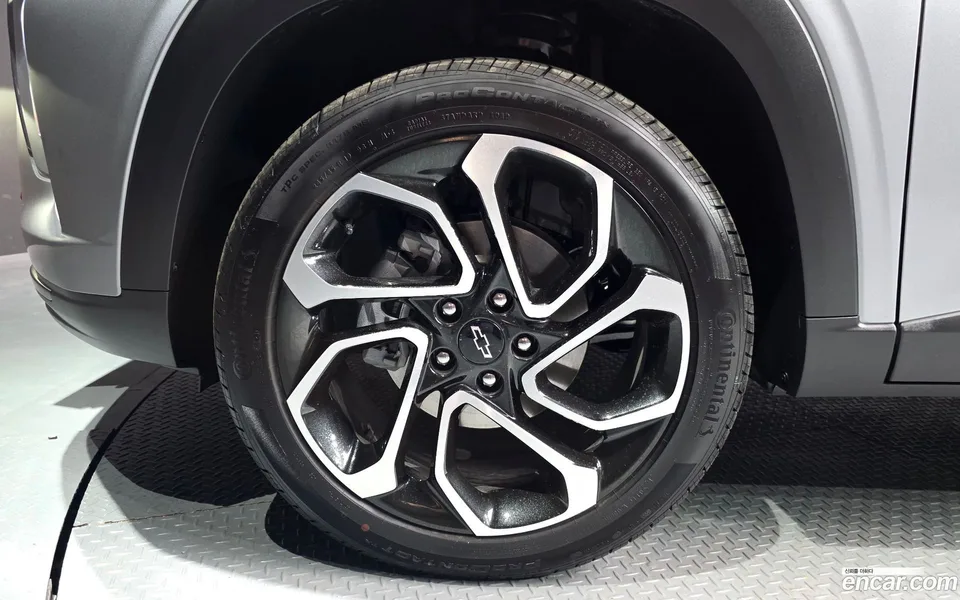 Chevrolet Trax Crossover 1.2 RS 2025 — миниатюра 2