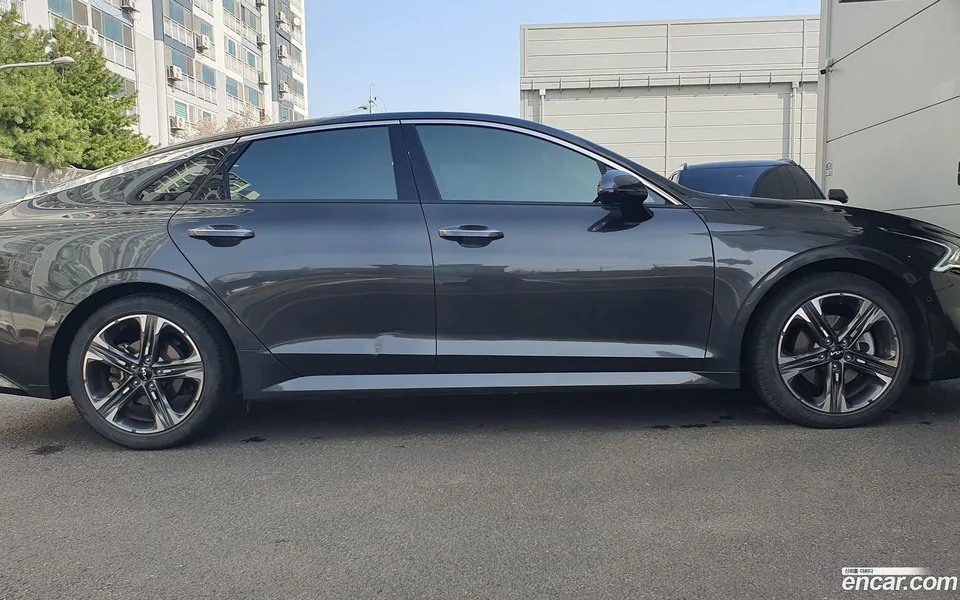 Kia K5 Hybrid 2023 — миниатюра 4
