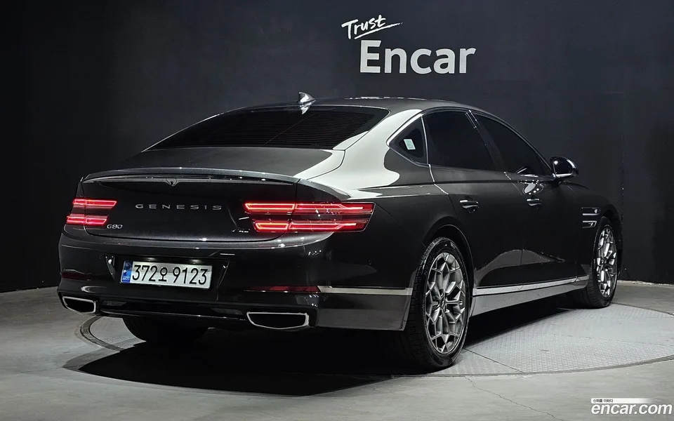Genesis G80 2.5 AWD 2023 — миниатюра 2