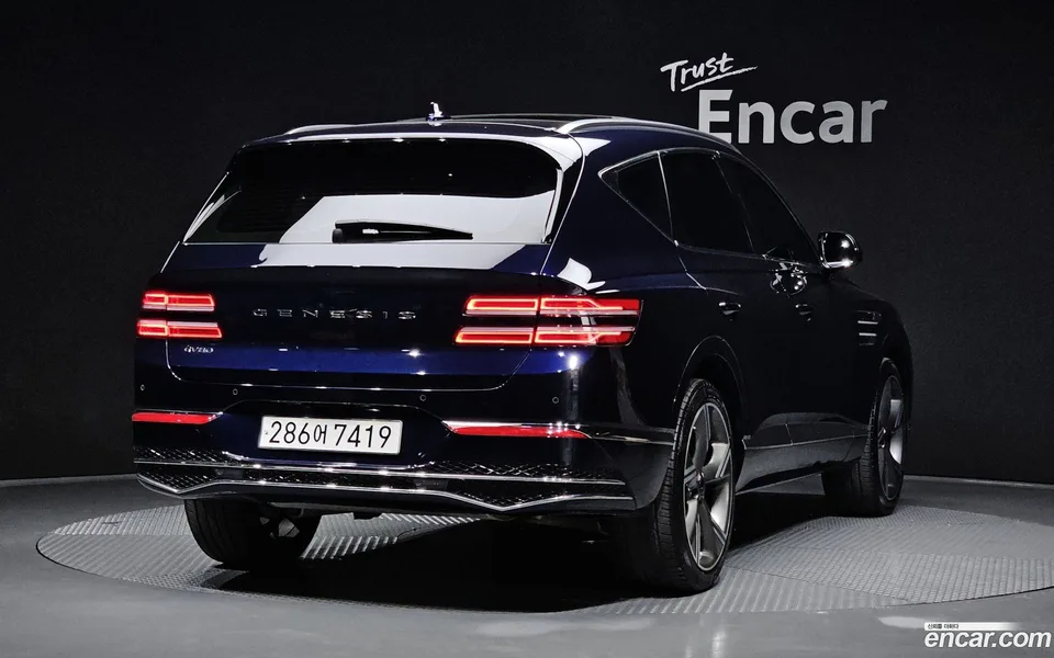 Genesis GV80 2.5T 2WD 2024 — миниатюра 2