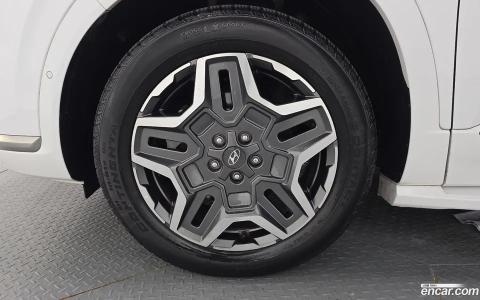 Hyundai Santa Fe HEV 1.6 2WD 2022 — миниатюра 5
