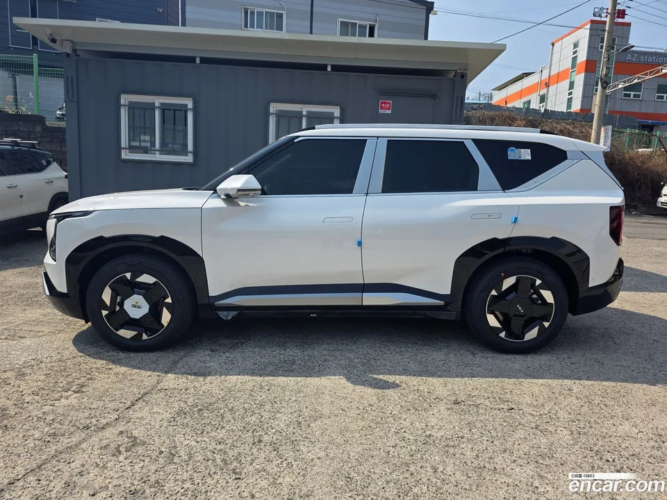 Kia EV5 2WD 2026 — фото 1, купить с доставкой в Москву