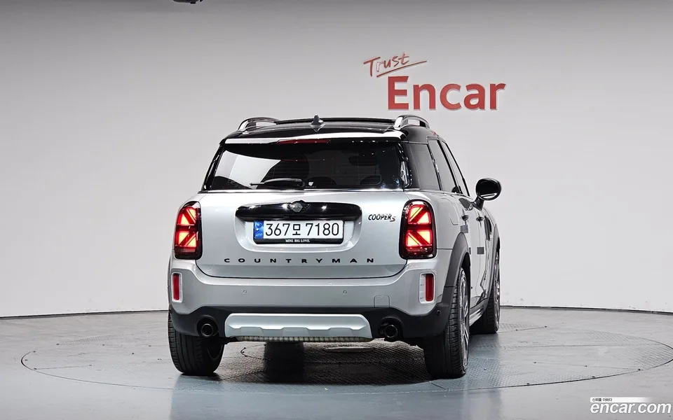 MINI Cooper S Countryman ALL4 2023 — миниатюра 4