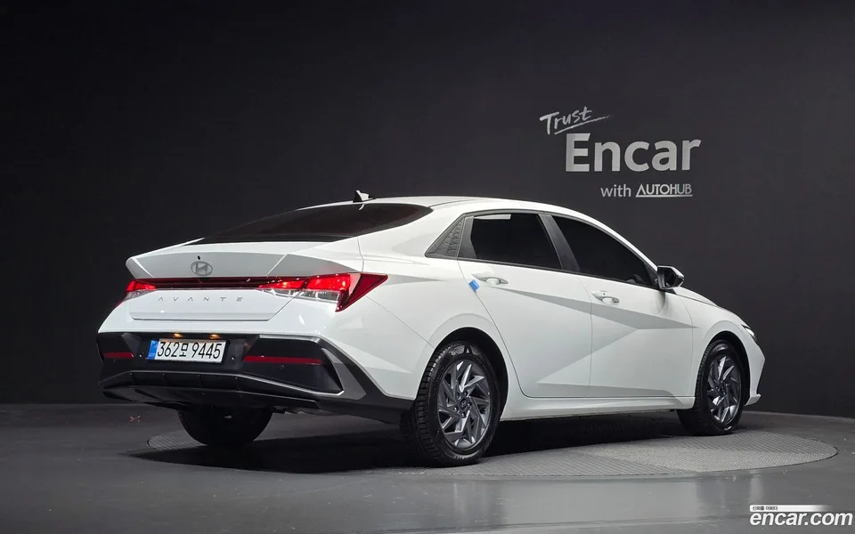 Hyundai Avante CN7 1.6 2025 — миниатюра 2