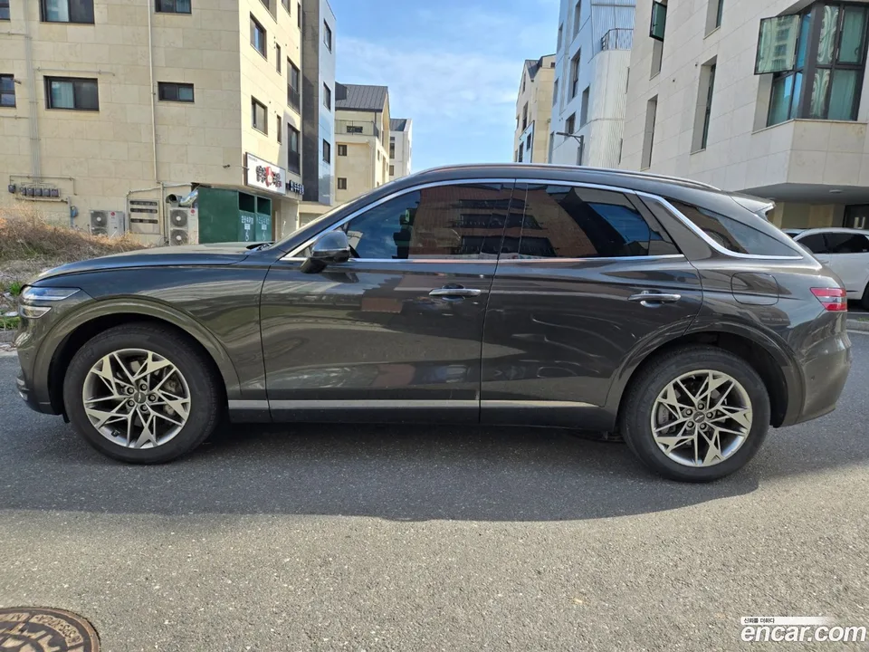 Genesis GV70 2.5T 2WD 2024 — миниатюра 4