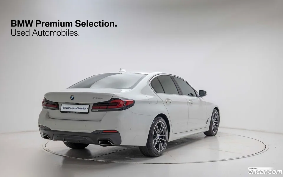 BMW 5 Series 523d M 2023 — миниатюра 2