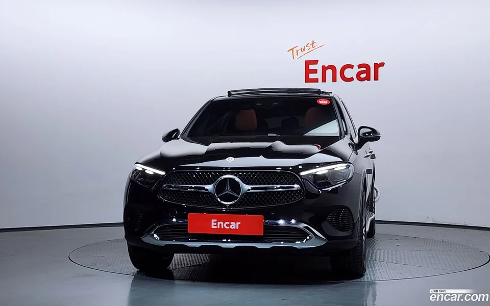 Mercedes-Benz GLC-Class GLC300 4MATIC 2025 — миниатюра 3