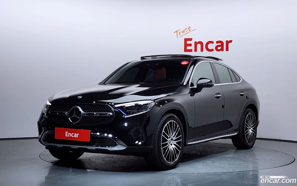 Mercedes-Benz GLC-Class GLC300 4MATIC 2025 — фото 1, купить с доставкой в Москву