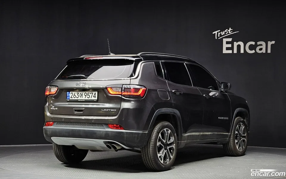 Jeep Compass 2.4 AWD 2022 — миниатюра 2