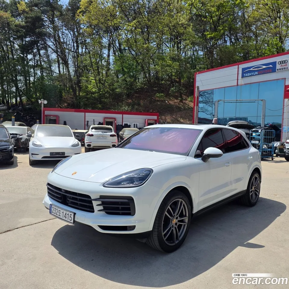 Porsche Cayenne 3.0 2023 — миниатюра 2