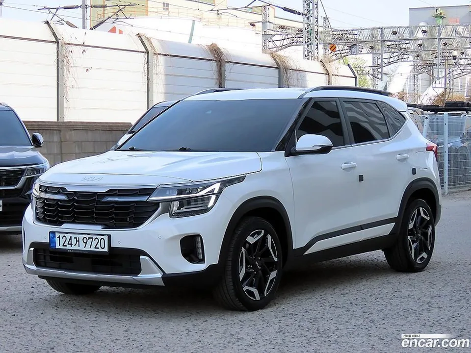 Kia Seltos 1.6 2WD 2023 — миниатюра 2