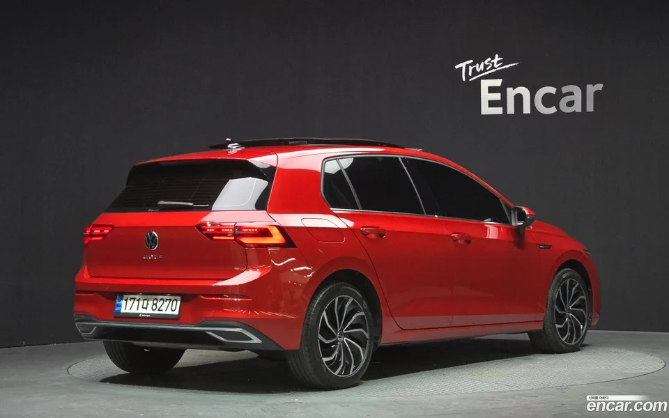 Volkswagen Golf 2.0 TDI 2023 — миниатюра 2