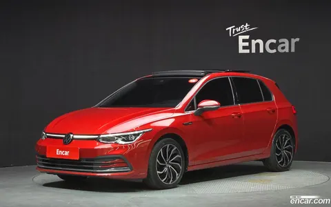 Volkswagen Golf 2023 купить в Москве