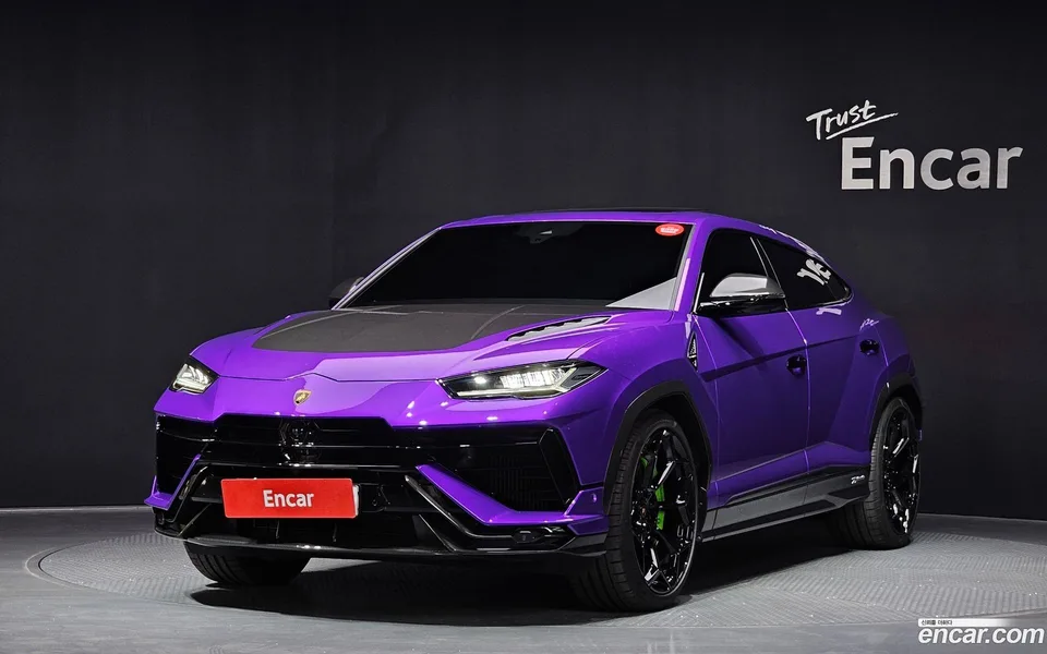 Lamborghini Urus 4.0 V8 2024 — фото 1, купить с доставкой в Москву